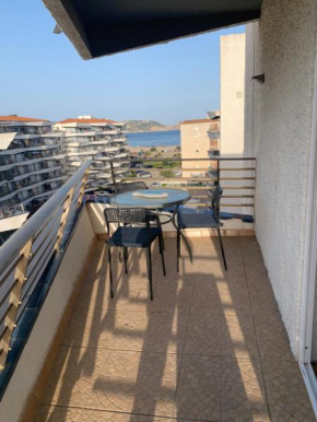 ACOGEDOR APARTAMENTO CON VISTAS Y PISCINA EN EL ESTARTIT